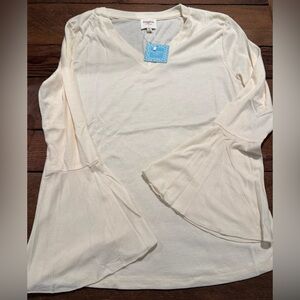 Hayden Cream Bell Sleeve Blouse NEW Size 1XL